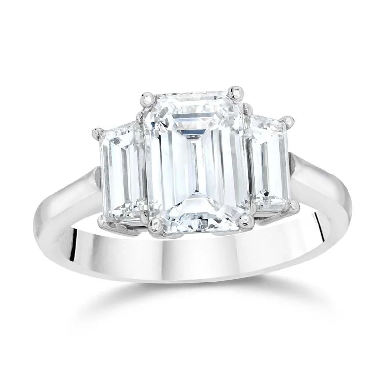 3-Stone Diamond Engagement Ring