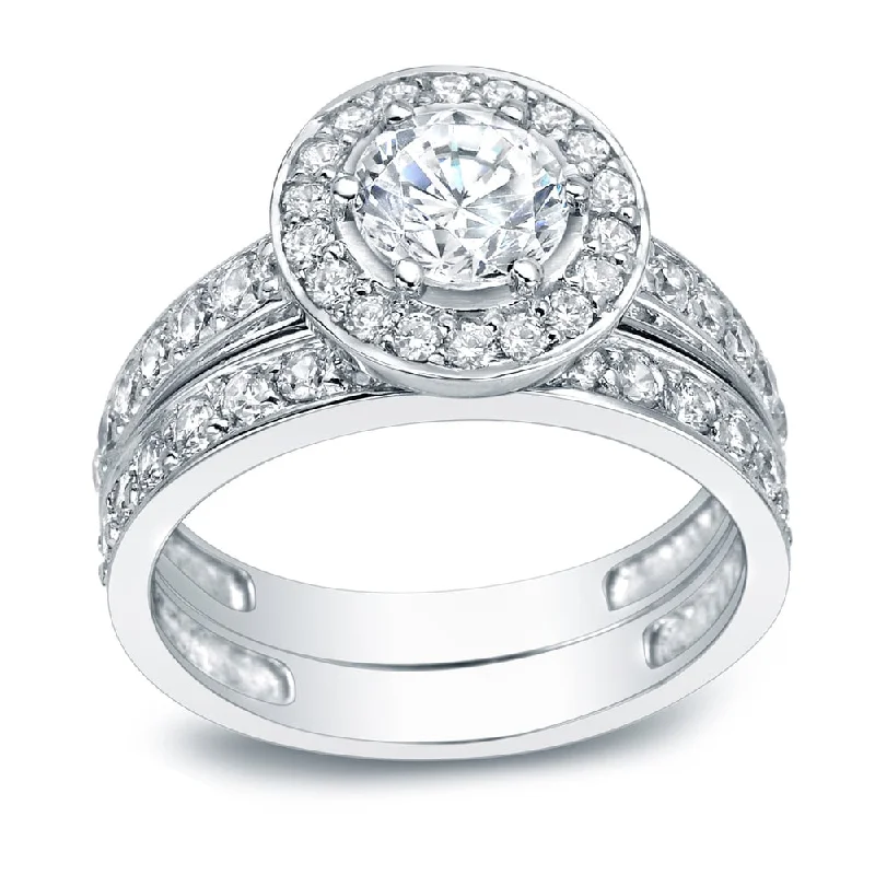 Auriya Platinum 2 1/4 carat TW Round Halo Diamond Engagement Ring Set