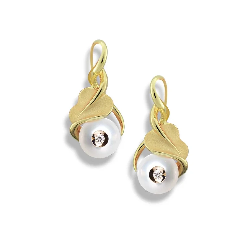 Diamond in a Pearl Earrings 14k White Gold