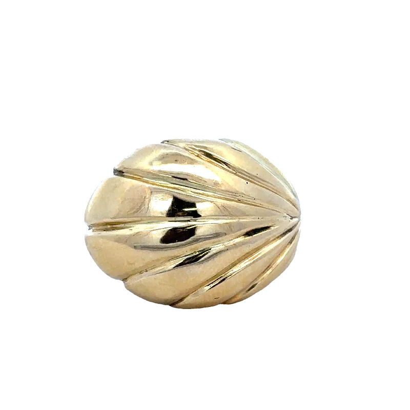 Domed Shell Ring in 18k Yellow Gold