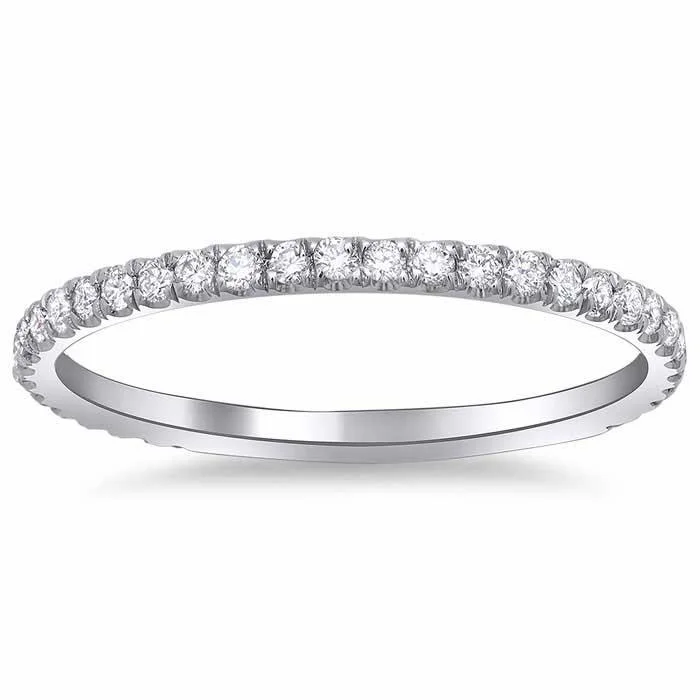 Single Row Diamond Pave Wedding Ring