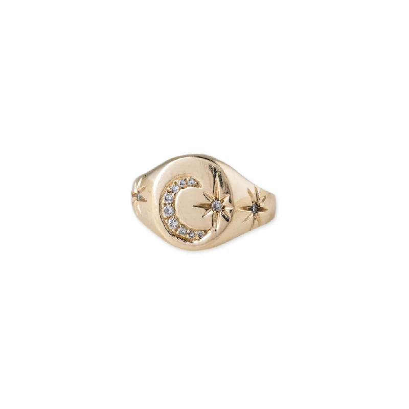 CRESCENT STARBURST SIGNET RING