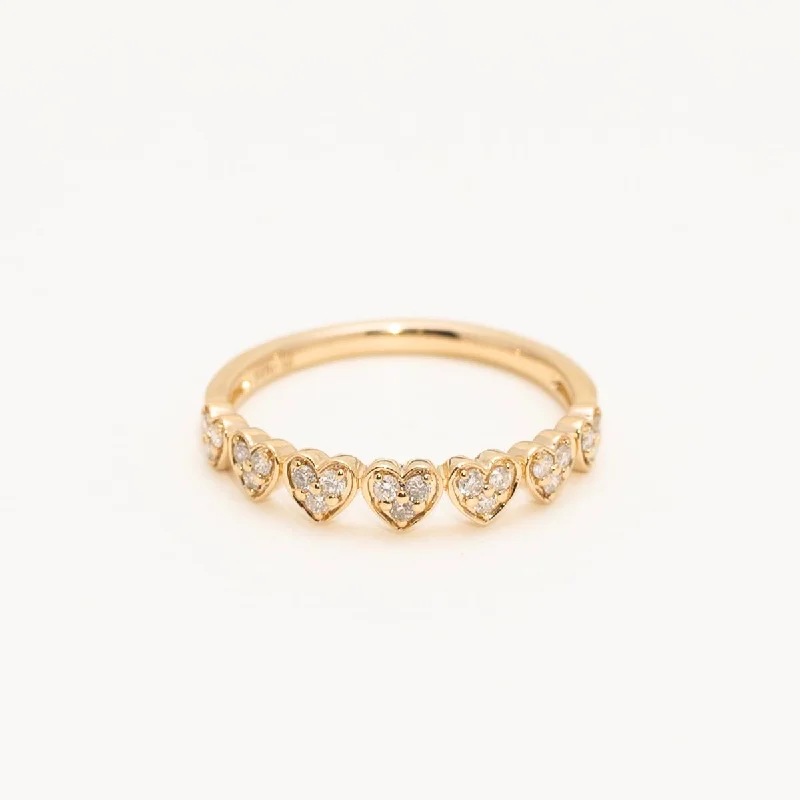 Diamond Heart Ring in 14kt Yellow Gold (1/5ct tw)