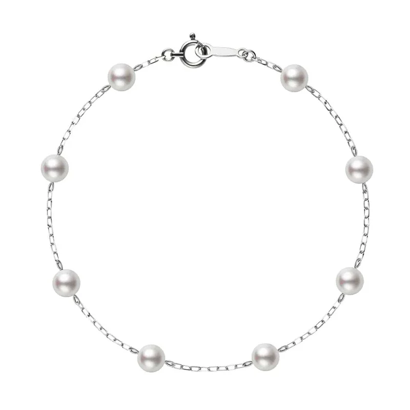 Akoya Cultured Pearl Station Everyday Essentials Bracelet (6-5.5mm A+)