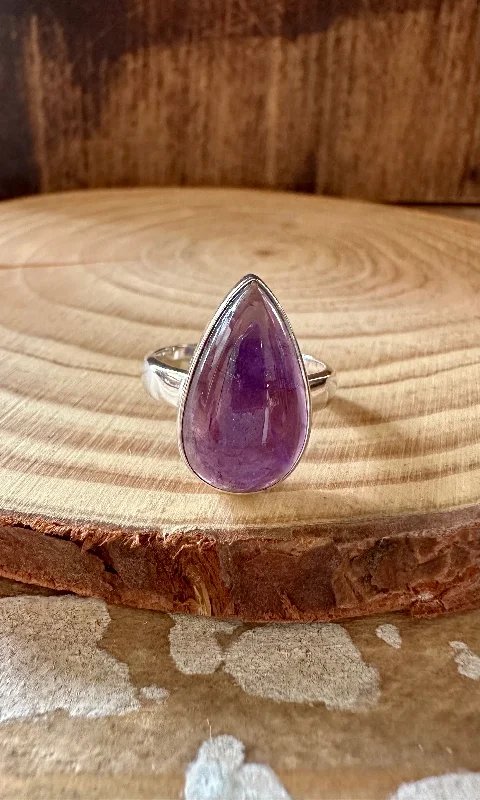 SLIM TEARDROP Amethyst Sterling Silver Ring • Size 7