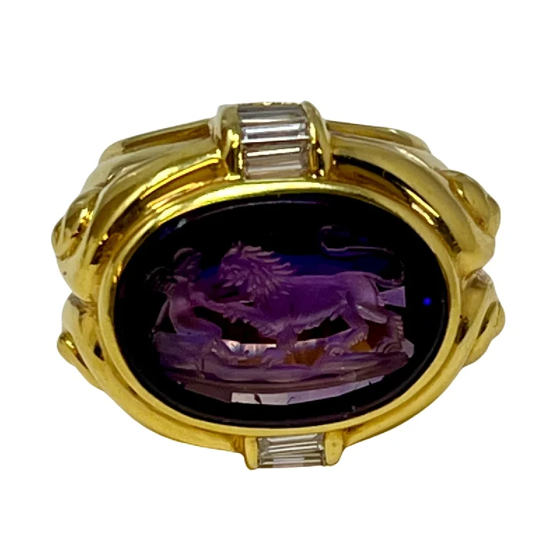 Susan Berman 18K Gold Ring with Carved Intaglio Amethyst and Diamonds